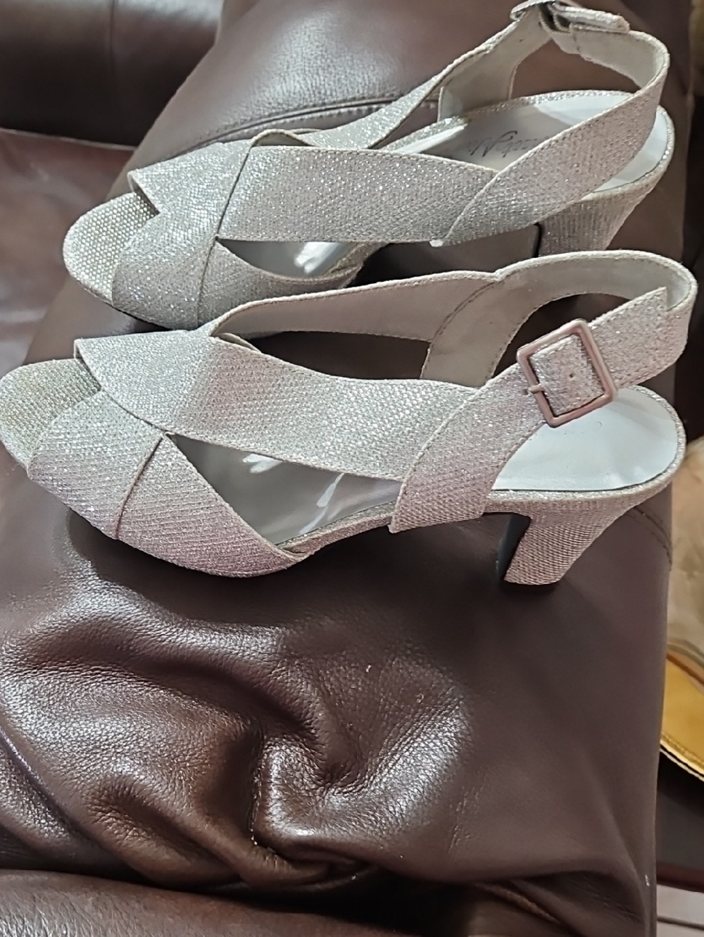 Silver Women's Glitter Slingback Heeled Sandals -